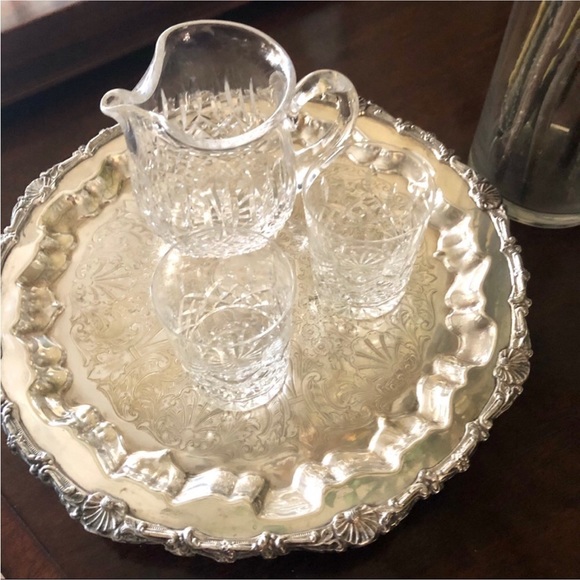 1900-1940’s Estate Large Silver Plate Shell Design Footed Tray - Picture 8 of 10
